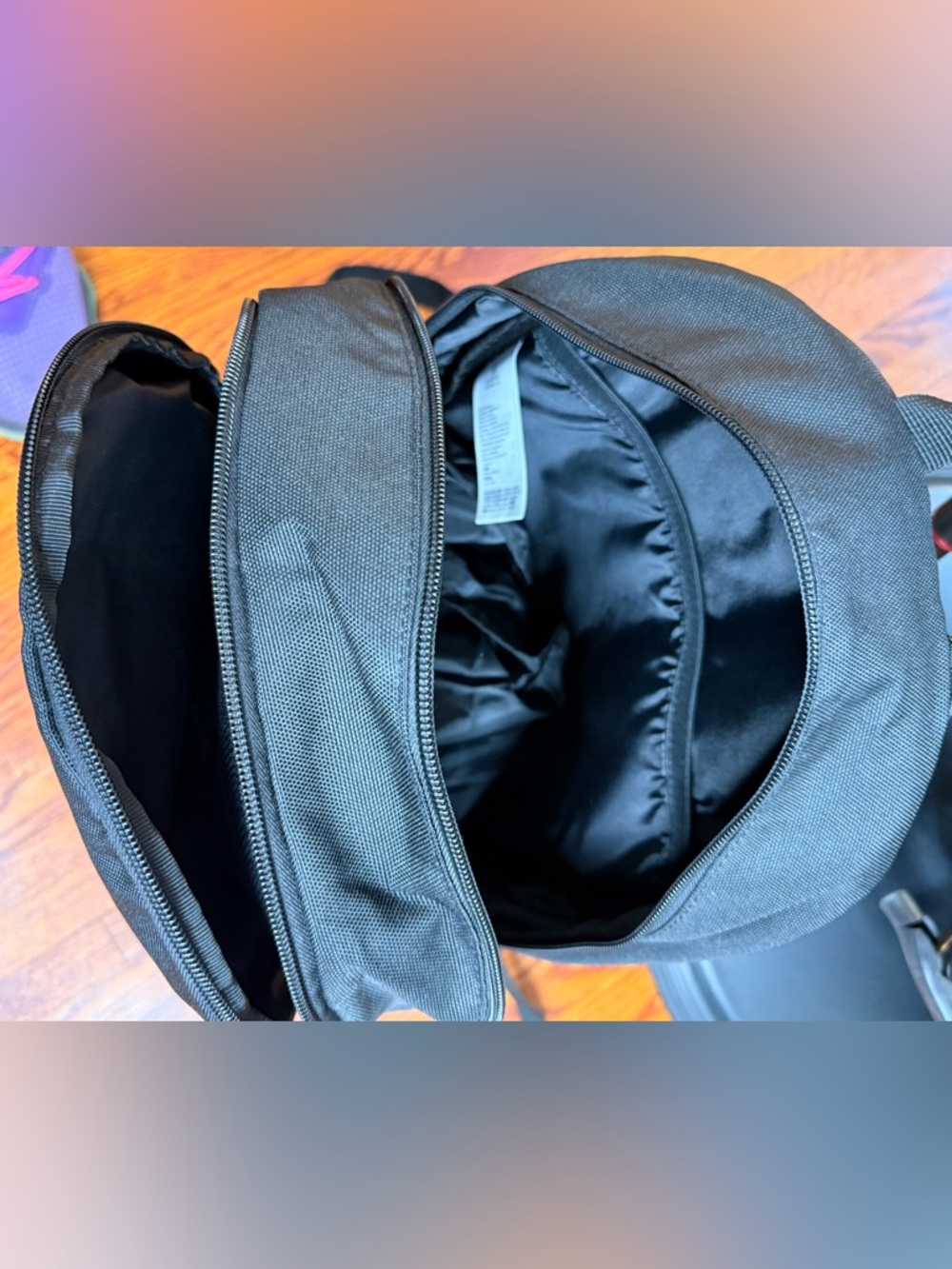 Gorgeous Jordan Adjustable Backpack!!! - Picture 12 of 13